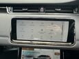 Land Rover Range Rover Evoque 1.5 P300e 12.2kWh R-Dynamic SE Auto 4WD Euro 6 (s/s) 5dr 17