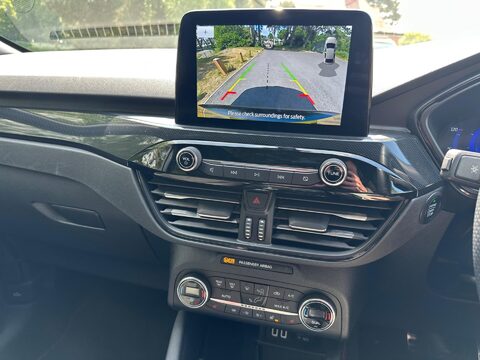 Ford Kuga ST-LINE X EDITION 15