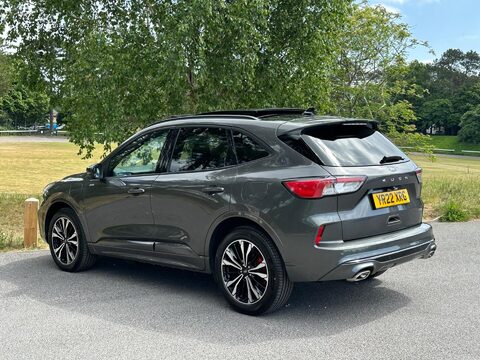 Ford Kuga ST-LINE X EDITION 29