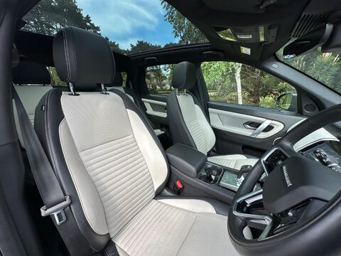 Land Rover Discovery Sport 1.5 P300e 12.2kWh R-Dynamic HSE Auto 4WD Euro 6 (s/s) 5dr 21