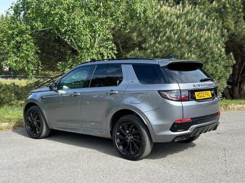 Land Rover Discovery Sport 1.5 P300e 12.2kWh R-Dynamic HSE Auto 4WD Euro 6 (s/s) 5dr 32