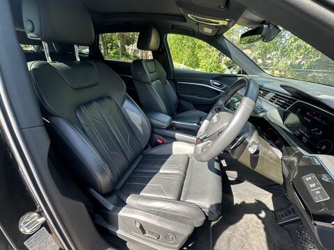 Audi E-Tron 50 Black Edition Auto quattro 5dr 71.2kWh 5