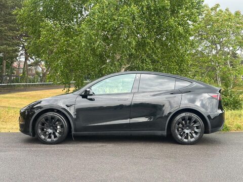 Tesla Model Y (Dual Motor) Long Range Auto 4WDE 5dr 12