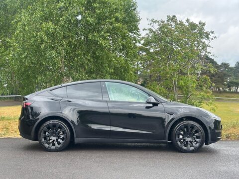 Tesla Model Y (Dual Motor) Long Range Auto 4WDE 5dr 16