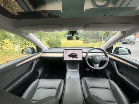 Tesla Model Y (Dual Motor) Long Range Auto 4WDE 5dr 19