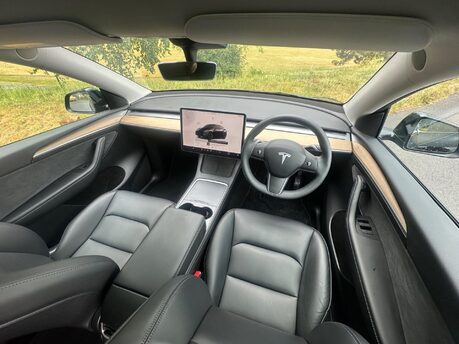 Tesla Model Y (Dual Motor) Long Range Auto 4WDE 5dr 