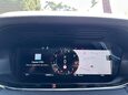 Land Rover Range Rover Evoque 2.0 P200 MHEV R-Dynamic SE Auto 4WD Euro 6 (s/s) 5dr 12