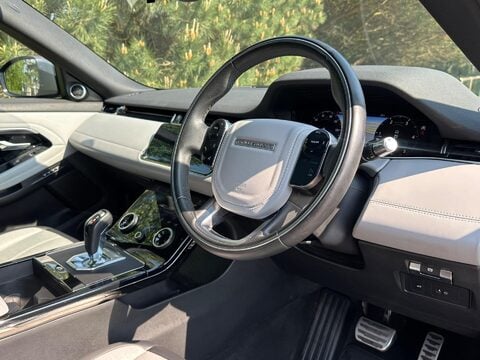 Land Rover Range Rover Evoque 2.0 D180 MHEV R-Dynamic HSE Auto 4WD Euro 6 (s/s) 5dr 3