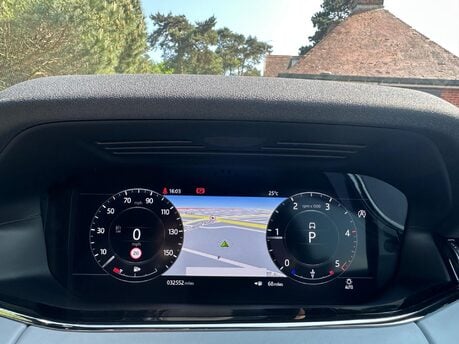 Land Rover Range Rover Evoque 2.0 D180 MHEV R-Dynamic HSE Auto 4WD Euro 6 (s/s) 5dr 