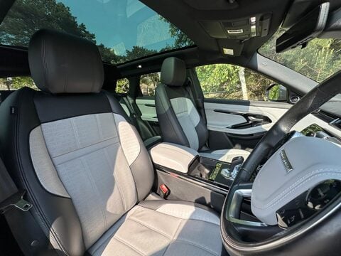 Land Rover Range Rover Evoque 2.0 D180 MHEV R-Dynamic HSE Auto 4WD Euro 6 (s/s) 5dr 23