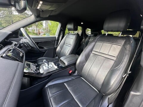Land Rover Range Rover Evoque R-DYNAMIC SE 6