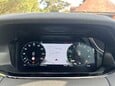 Land Rover Range Rover Evoque R-DYNAMIC SE 19