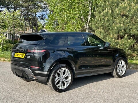 Land Rover Range Rover Evoque R-DYNAMIC SE 34