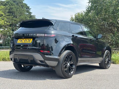 Land Rover Range Rover Evoque 1.5 P300e 12.2kWh R-Dynamic SE Auto 4WD Euro 6 (s/s) 5dr 16