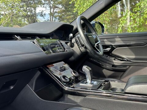 Land Rover Range Rover Evoque 1.5 P300e 12.2kWh R-Dynamic SE Auto 4WD Euro 6 (s/s) 5dr 24