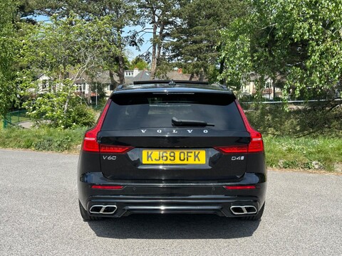 Volvo V60 D4 R-DESIGN PLUS 8