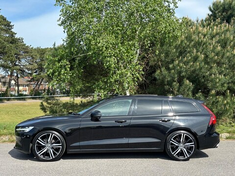 Volvo V60 D4 R-DESIGN PLUS 12
