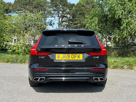 Volvo V60 D4 R-DESIGN PLUS 34