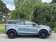 Land Rover Range Rover Evoque R-DYNAMIC SE 11