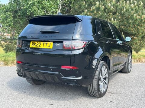Land Rover Discovery Sport 1.5 P300e 12.2kWh R-Dynamic HSE Auto 4WD Euro 6 (s/s) 5dr 15
