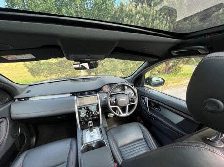 Land Rover Discovery Sport 1.5 P300e 12.2kWh R-Dynamic HSE Auto 4WD Euro 6 (s/s) 5dr 