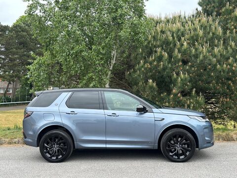 Land Rover Discovery Sport 1.5 P300e 12.2kWh R-Dynamic SE Auto 4WD Euro 6 (s/s) 5dr 18