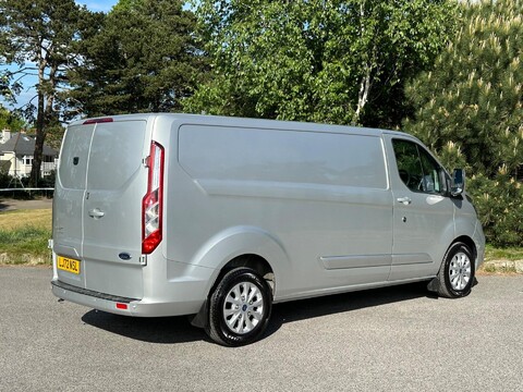 Ford Transit Custom 300 LIMITED P/V ECOBLUE 30