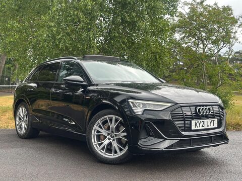Audi E-Tron 55 Black Edition Auto quattro 5dr 95kWh 1