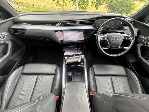 Audi E-Tron 55 Black Edition Auto quattro 5dr 95kWh 21