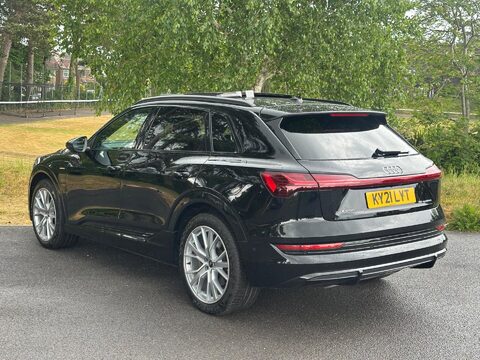 Audi E-Tron 55 Black Edition Auto quattro 5dr 95kWh 13