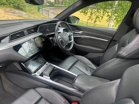 Audi E-Tron 55 Black Edition Auto quattro 5dr 95kWh 36