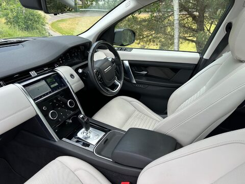 Land Rover Discovery Sport 2.0 D180 MHEV HSE Auto 4WD Euro 6 (s/s) 5dr 29