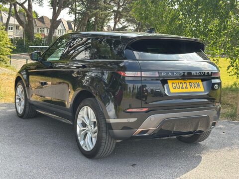 Land Rover Range Rover Evoque 1.5 P300e 12.2kWh R-Dynamic SE Auto 4WD Euro 6 (s/s) 5dr 11