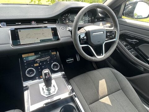 Land Rover Range Rover Evoque 1.5 P300e 12.2kWh R-Dynamic SE Auto 4WD Euro 6 (s/s) 5dr 25