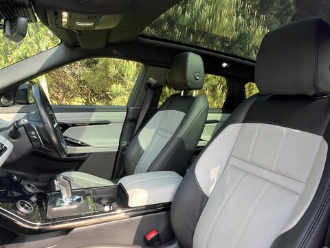 Land Rover Range Rover Evoque 2.0 P200 MHEV R-Dynamic SE Auto 4WD Euro 6 (s/s) 5dr 30