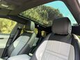 Land Rover Range Rover Evoque 2.0 P200 MHEV R-Dynamic SE Auto 4WD Euro 6 (s/s) 5dr 4