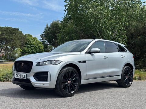 Jaguar F-Pace 2.0 P250i R-Sport Auto AWD Euro 6 (s/s) 5dr 3