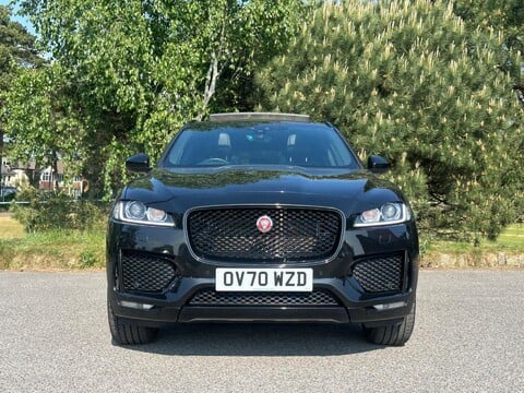 Jaguar F-Pace CHEQUERED FLAG AWD 27