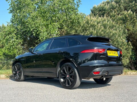 Jaguar F-Pace CHEQUERED FLAG AWD 7