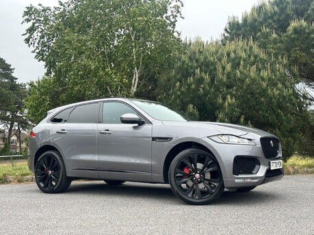 Jaguar F-Pace 3.0 D300 V6 S Auto AWD Euro 6 (s/s) 5dr