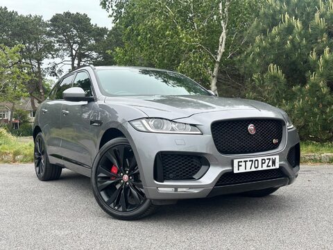 Jaguar F-Pace 3.0 D300 V6 S Auto AWD Euro 6 (s/s) 5dr 7