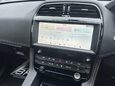 Jaguar F-Pace 3.0 D300 V6 S Auto AWD Euro 6 (s/s) 5dr 15