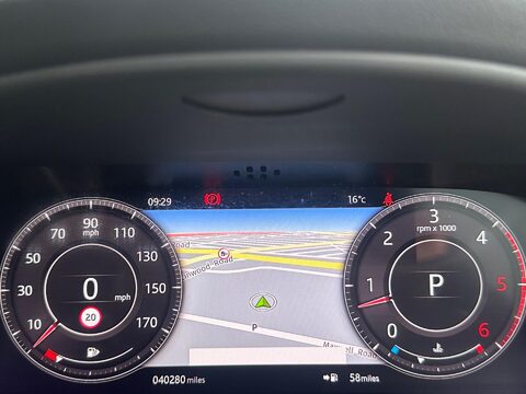 Jaguar F-Pace 3.0 D300 V6 S Auto AWD Euro 6 (s/s) 5dr 17