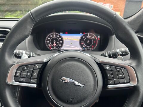 Jaguar F-Pace 3.0 D300 V6 S Auto AWD Euro 6 (s/s) 5dr 18