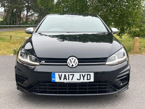Volkswagen Golf R TSI DSG 2