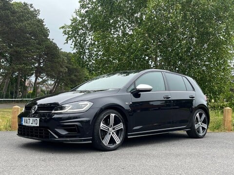 Volkswagen Golf R TSI DSG 3