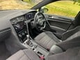 Volkswagen Golf R TSI DSG 30