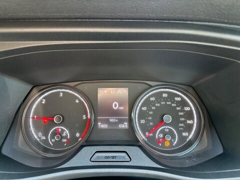 Volkswagen Transporter T32 TDI KOMBI HIGHLINE 17