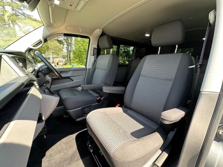 Volkswagen Transporter 2.0 BiTDI T32 Highline Kombi DSG FWD SWB Euro 6 (s/s) 5dr 