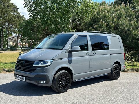 Volkswagen Transporter 2.0 BiTDI T32 Highline Kombi DSG FWD SWB Euro 6 (s/s) 5dr 24